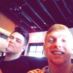 Meet your Posher, Kenneth